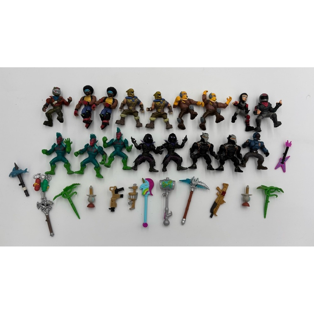 Epic Games Fortnite Battle Royale 2" Mini Figure Lot 31-pcs Figures & Acces